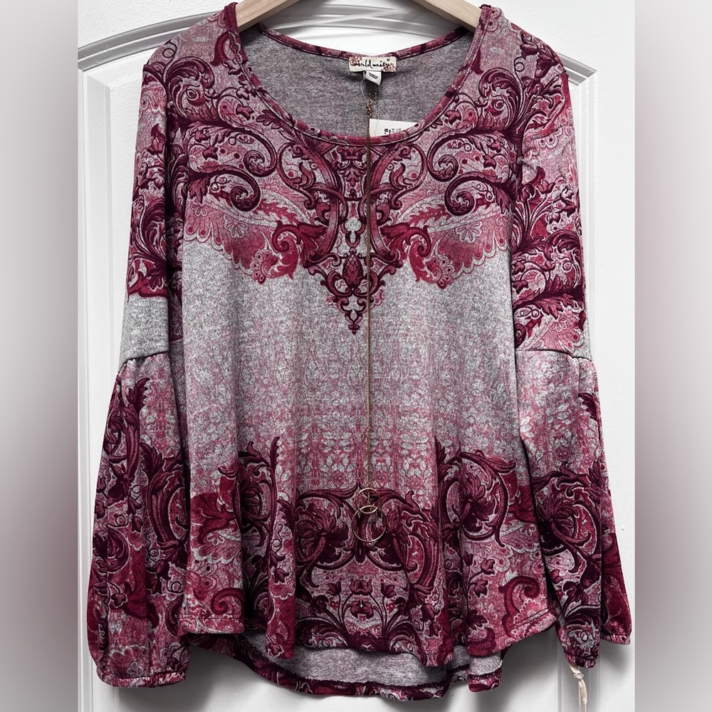 NWT World Unity Blouse w/ Necklace, Maroon/Gray, M
